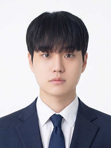 Portrait of Junyoung Kim